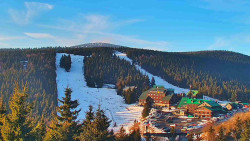 Panorama Jižní svahy, Hotel, Nástup 