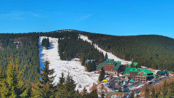 Panorama Jižní svahy, Hotel, Nástup 