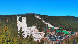 Panorama Jižní svahy, Hotel, Nástup 