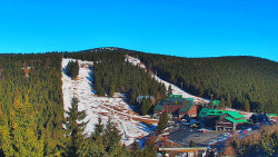 Panorama Jižní svahy, Hotel, Nástup