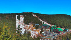 Panorama Jižní svahy, Hotel, Nástup 