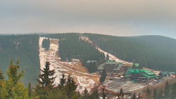 Panorama Jižní svahy, Hotel, Nástup