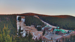Panorama Jižní svahy, Hotel, Nástup 