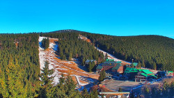 Panorama Jižní svahy, Hotel, Nástup 
