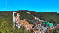 Panorama Jižní svahy, Hotel, Nástup 
