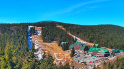 Panorama Jižní svahy, Hotel, Nástup 