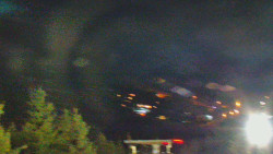 Panorama Jižní svahy, Hotel, Nástup 