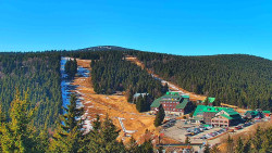 Panorama Jižní svahy, Hotel, Nástup 