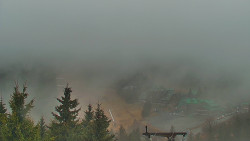 Panorama Jižní svahy, Hotel, Nástup 