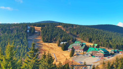 Panorama Jižní svahy, Hotel, Nástup 