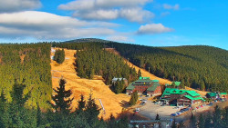 Panorama Jižní svahy, Hotel, Nástup 
