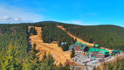Panorama Jižní svahy, Hotel, Nástup 