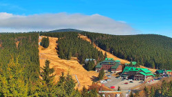 Panorama Jižní svahy, Hotel, Nástup