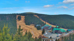 Panorama Jižní svahy, Hotel, Nástup 
