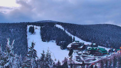 Panorama Jižní svahy, Hotel, Nástup 