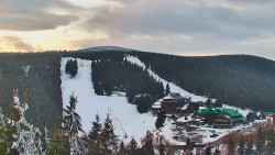 Panorama Jižní svahy, Hotel, Nástup 