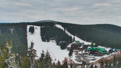 Panorama Jižní svahy, Hotel, Nástup 