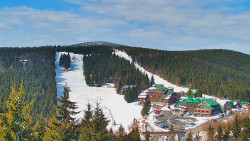 Panorama Jižní svahy, Hotel, Nástup 