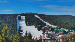 Panorama Jižní svahy, Hotel, Nástup 