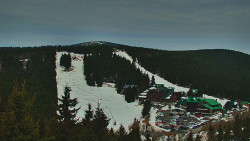 Panorama Jižní svahy, Hotel, Nástup 