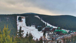 Panorama Jižní svahy, Hotel, Nástup 