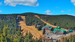 Panorama Jižní svahy, Hotel, Nástup 
