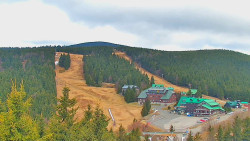 Panorama Jižní svahy, Hotel, Nástup 