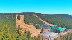 Panorama Jižní svahy, Hotel, Nástup 
