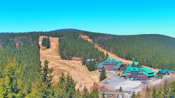 Panorama Jižní svahy, Hotel, Nástup