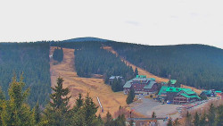 Panorama Jižní svahy, Hotel, Nástup 