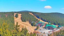 Panorama Jižní svahy, Hotel, Nástup