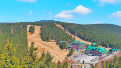 Panorama Jižní svahy, Hotel, Nástup 