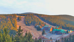 Panorama Jižní svahy, Hotel, Nástup 