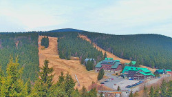 Panorama Jižní svahy, Hotel, Nástup 