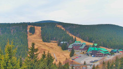 Panorama Jižní svahy, Hotel, Nástup 