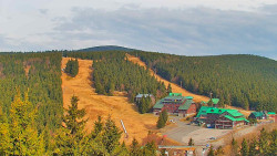 Panorama Jižní svahy, Hotel, Nástup 