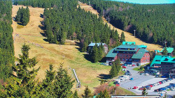 Panorama Jižní svahy, Hotel, Nástup 