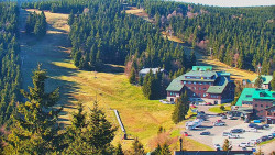 Panorama Jižní svahy, Hotel, Nástup 