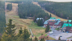 Panorama Jižní svahy, Hotel, Nástup 