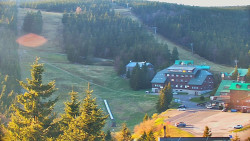 Panorama Jižní svahy, Hotel, Nástup 