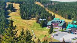 Panorama Jižní svahy, Hotel, Nástup 