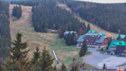 Panorama Jižní svahy, Hotel, Nástup 