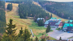 Panorama Jižní svahy, Hotel, Nástup 