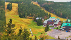 Panorama Jižní svahy, Hotel, Nástup 