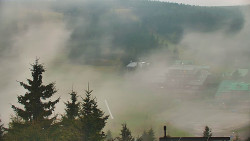 Panorama Jižní svahy, Hotel, Nástup 