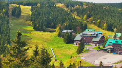 Panorama Jižní svahy, Hotel, Nástup 