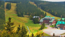 Panorama Jižní svahy, Hotel, Nástup 