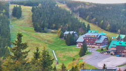 Panorama Jižní svahy, Hotel, Nástup 