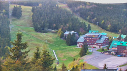 Panorama Jižní svahy, Hotel, Nástup 