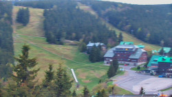 Panorama Jižní svahy, Hotel, Nástup 
